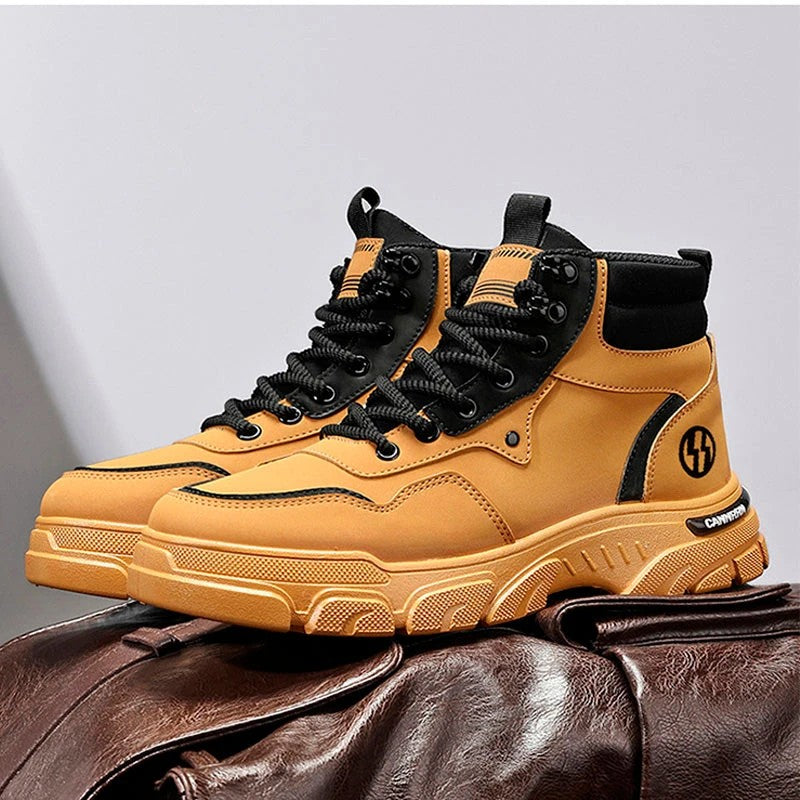 Bota Masculina Vallor em Couro Legítimo Ortopédica e Sola Antiderrapante +BRINDES: Relógio, Carteira e Óculos de Sol